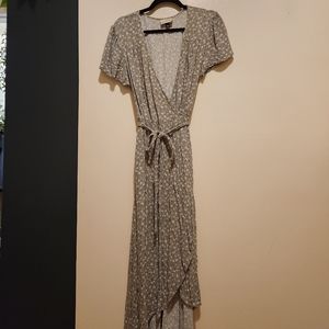 Universal Thread Women's Floral Wrap Dress